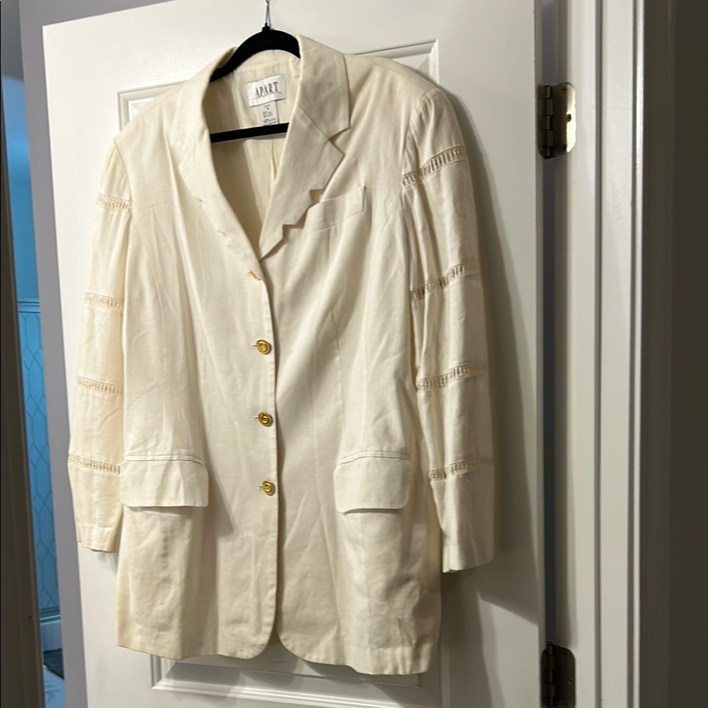 Amuse Society Cream Gold Blazer Relaxed Boyfriend Fit